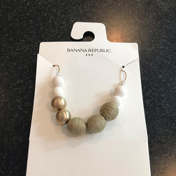 Banana Republic Jewelry - Banana Republic beaded necklace, NWT Banana Republic Jewelry - Banana Republic beaded necklace, NWT